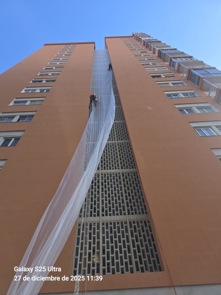 Trabajos verticales en Las Palmas